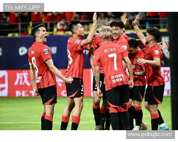 曼城对阵成都蓉城精彩直播全程回顾与赛后分析